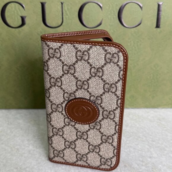 GUCCI GG  Bi-fold Wallet Folio iPhone 15 Case 760184 - Picture 1 of 12